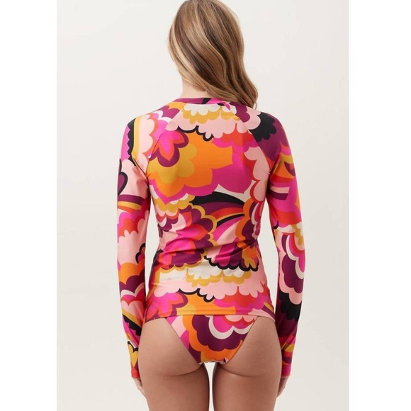 Trina Turk Standard Fan Faire Swim Long Sleeve Tee Rash Guard Pink Orange Sz L - Picture 2 of 9
